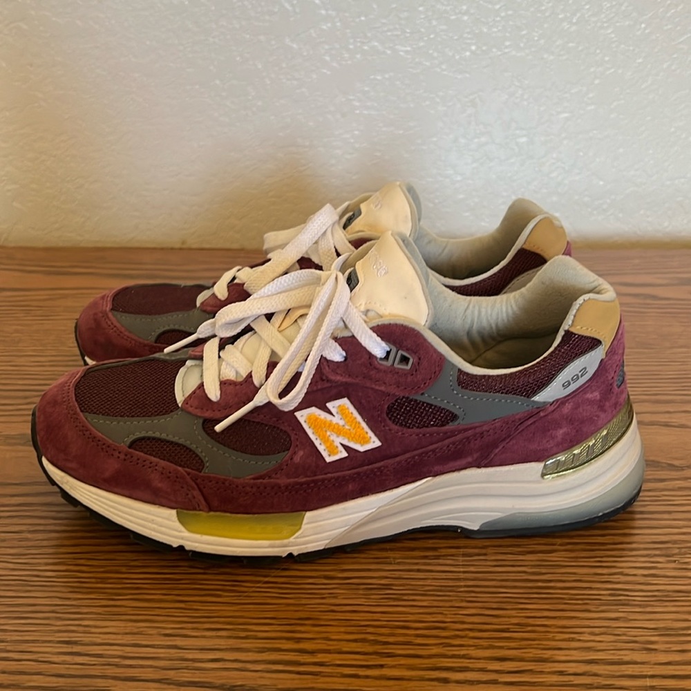 New Balance 992